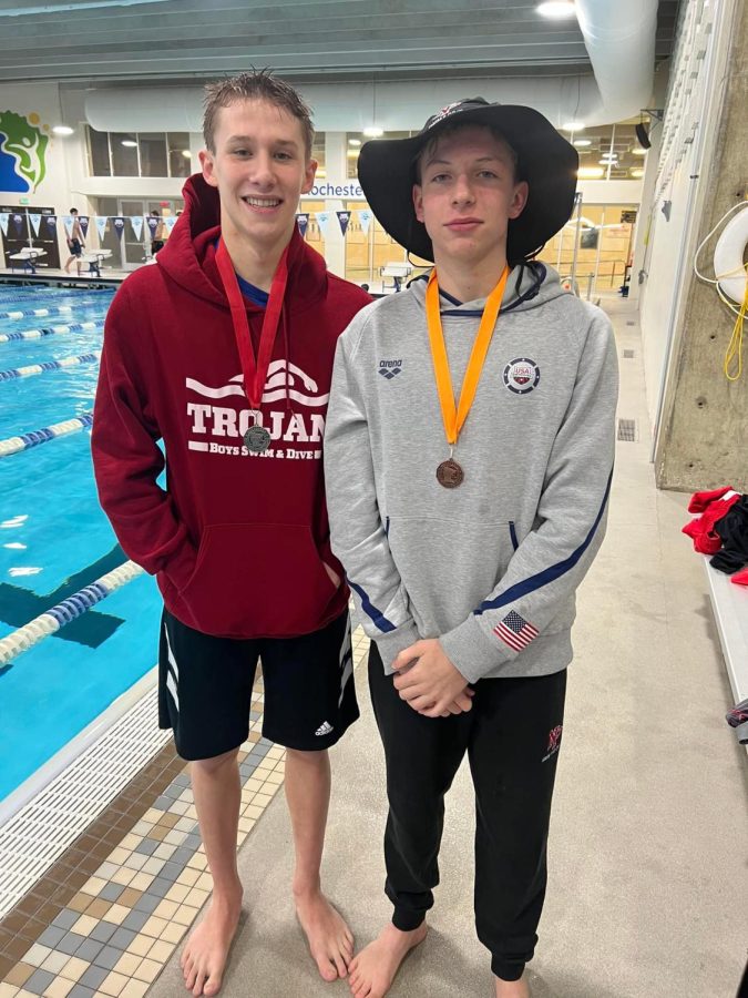 2+boys+swimmers+qualify+for+state+in+inaugural+season