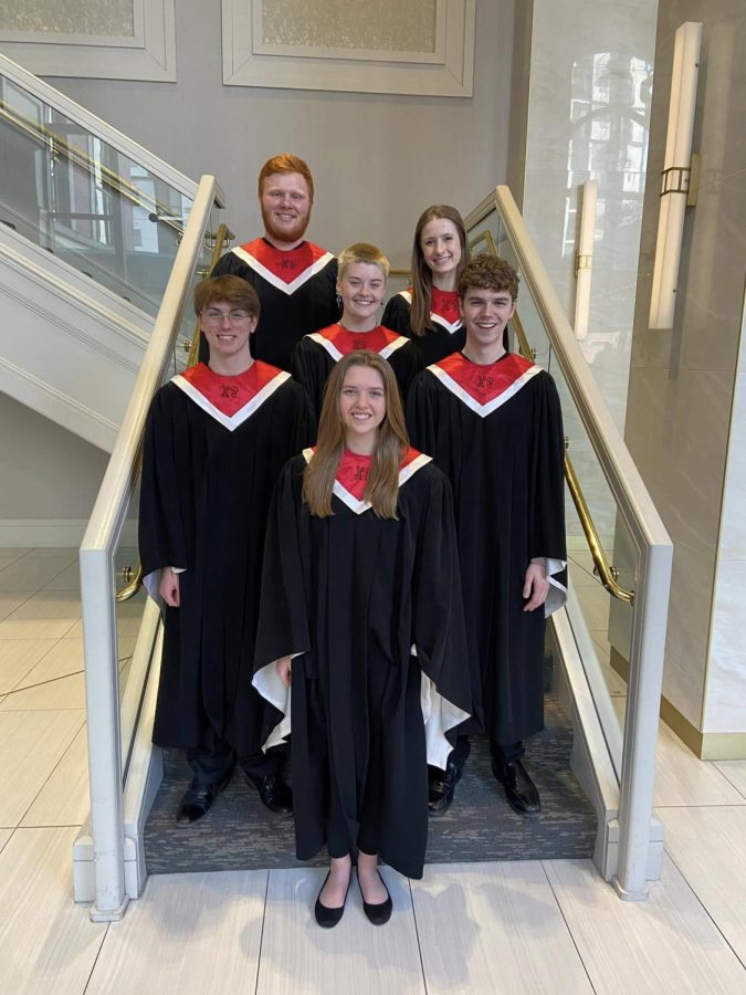 Micah Anderson, Gabriel Juenemann, Mandi Becher, Noah Stocker, Kadyn Anderson and Lacy McLean at the MMEA All State Honor Choir in February